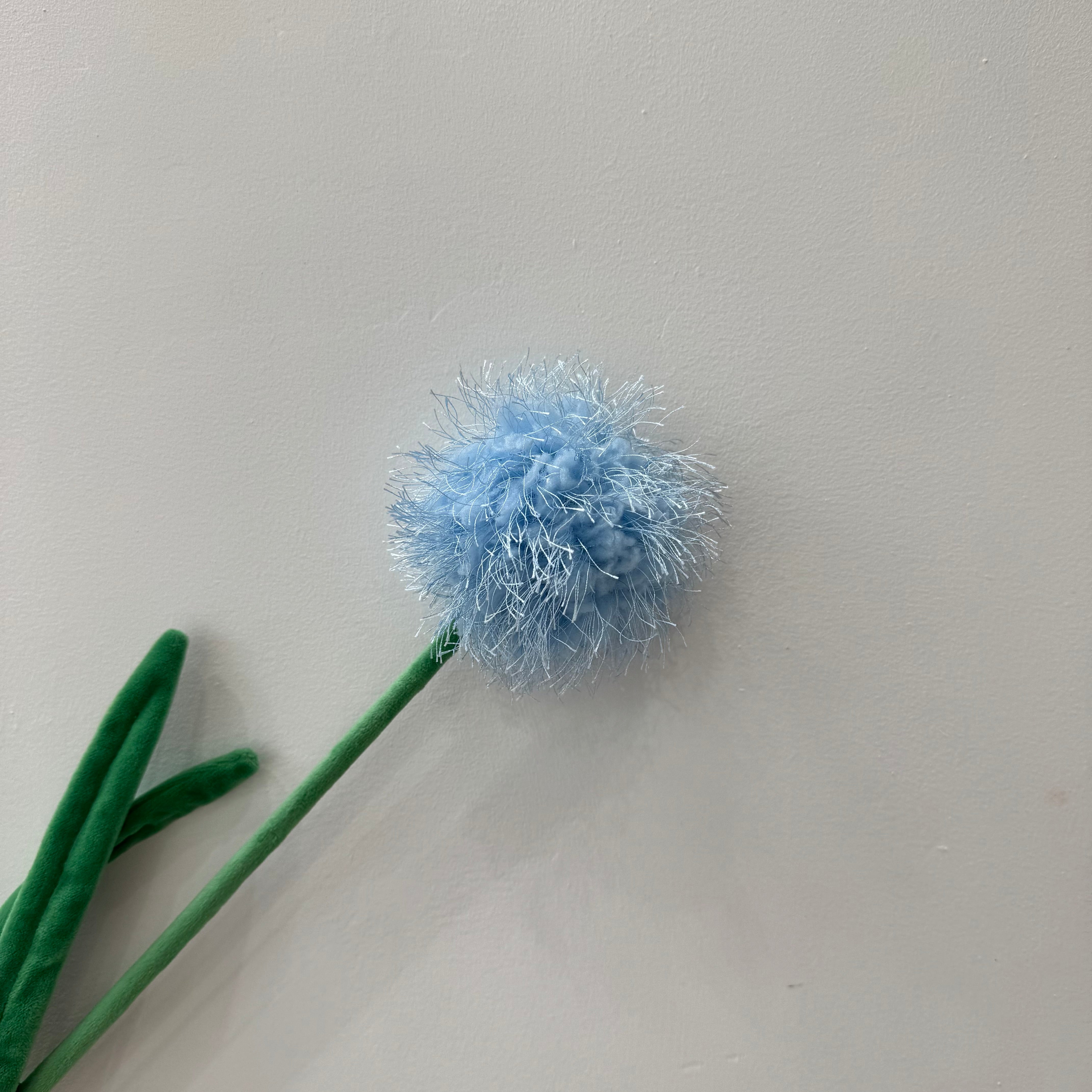 CJ Hendry Flower Market – Blue Dandelion