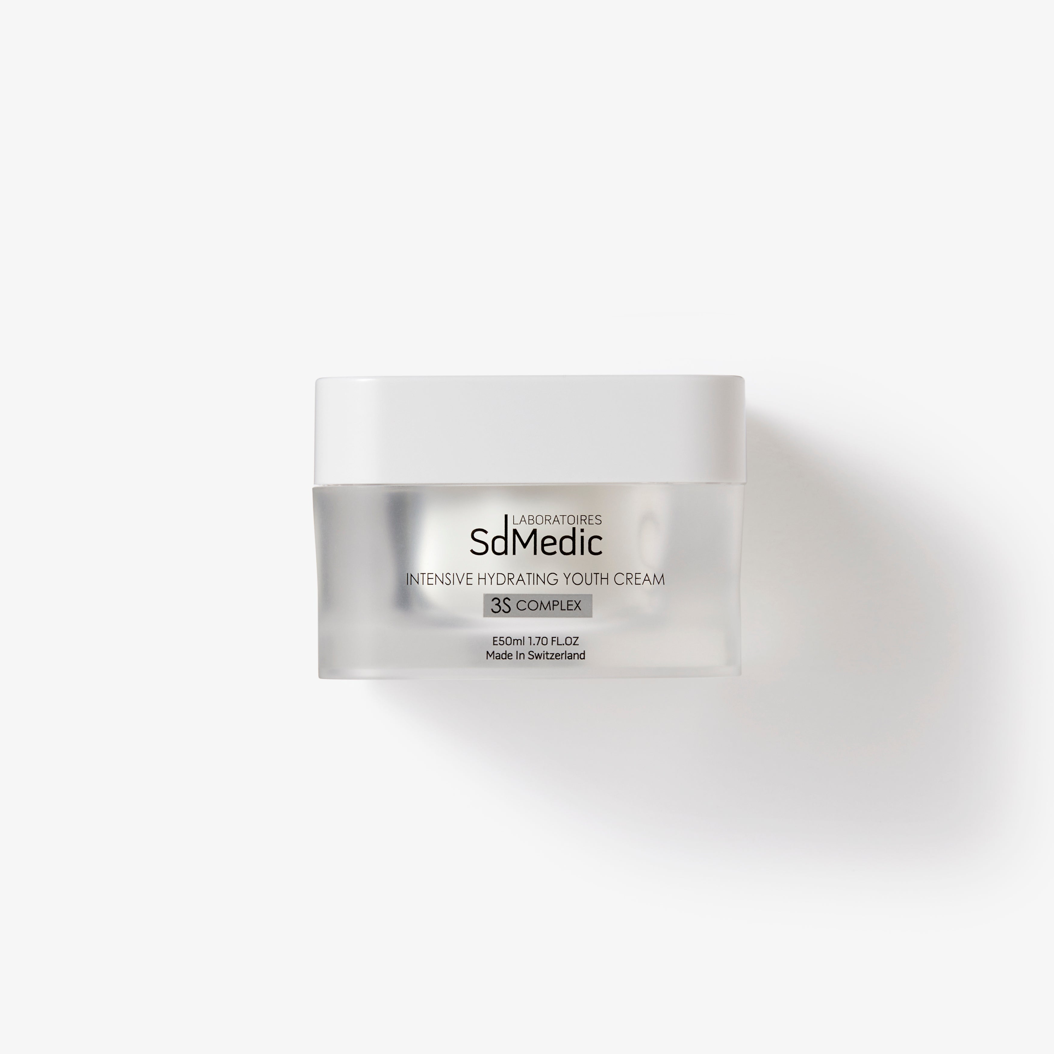 A jar of SdMedic Intensive Hydrating Youth Cream against a white background.